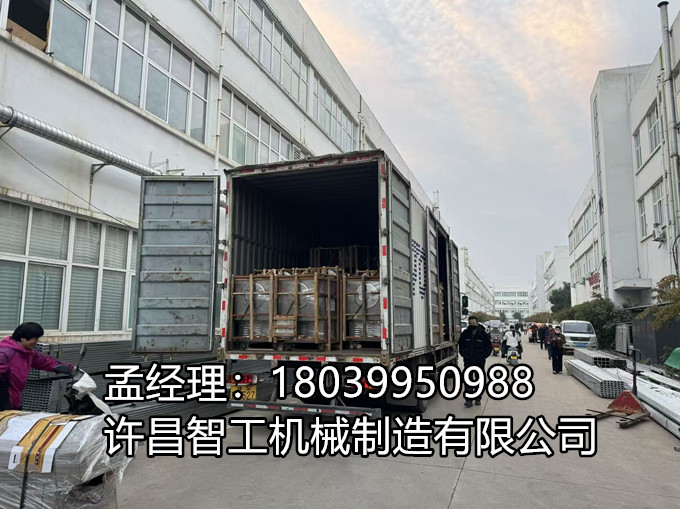 10月22日，物流車隊直抵廠區——